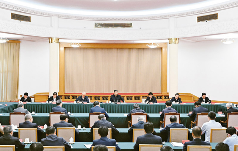 　2024年5月23日下午，中共中央總書記、國家主席、中央軍委主席習近平在山東省濟南市主持召開企業(yè)和專家座談會并發(fā)表重要講話。 新華社記者 謝環(huán)馳/攝